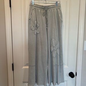 Gray Wide Leg Pants with Floral Design